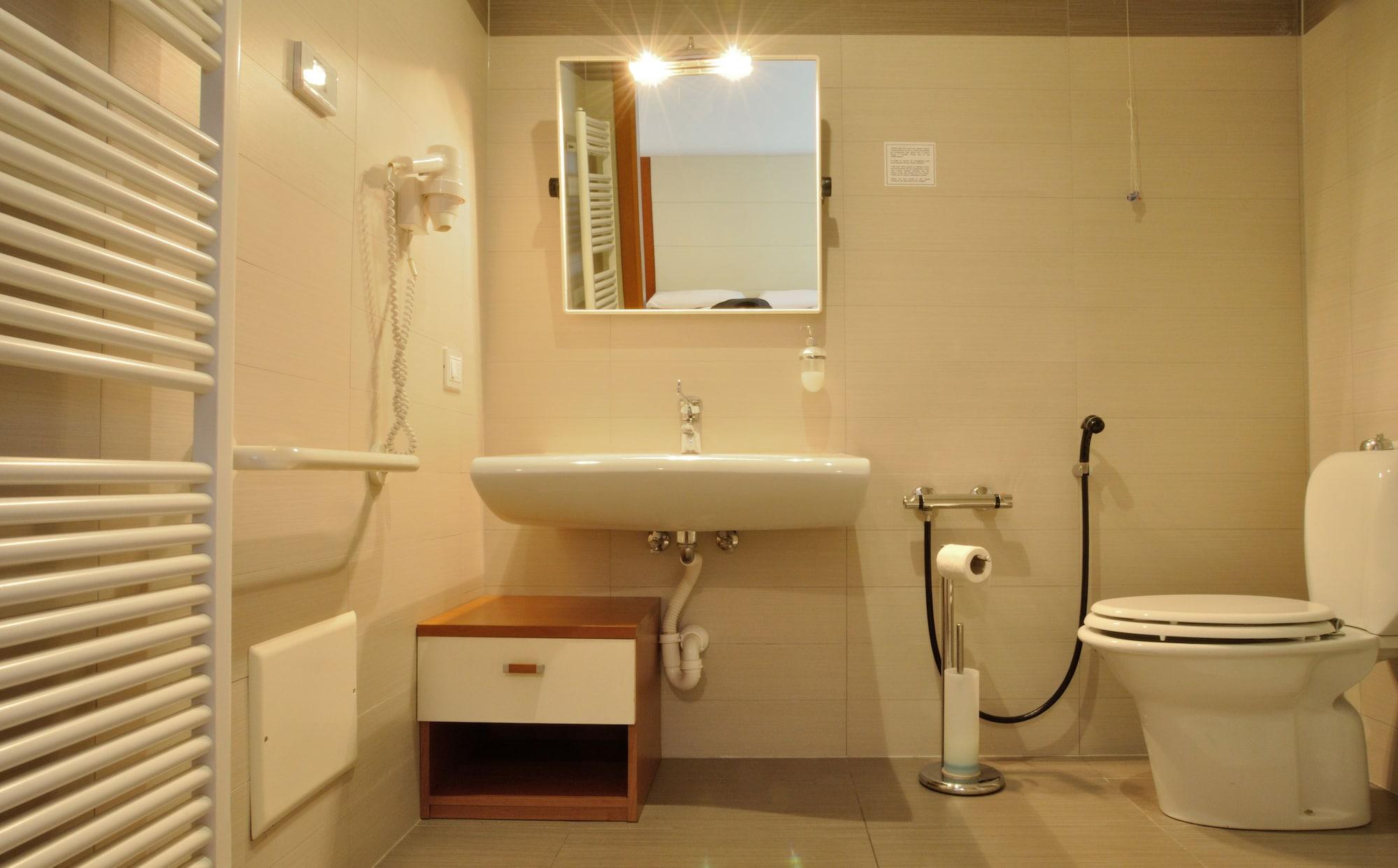 Hotel Mezzaluna Trévise Extérieur photo